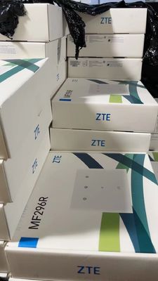 Αρχικό 4G Εσωτερικό CPE ZTE MF296R Cat6 Wifi5 300mbps Home WiFi 4G Ασύρματο Router 4G LTE Ασύρματο Router 4 RJ45 RJ11
